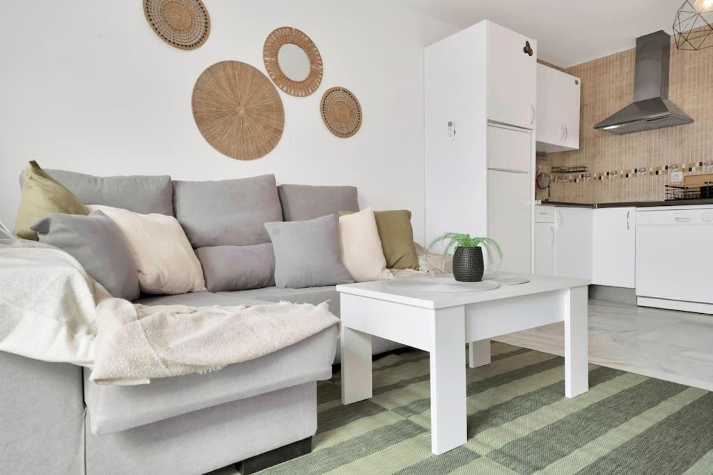 Duplex Con Vistas Al Mar, Piscina Y Gimnasio - Las Abejeras 226 Эстепона Экстерьер фото